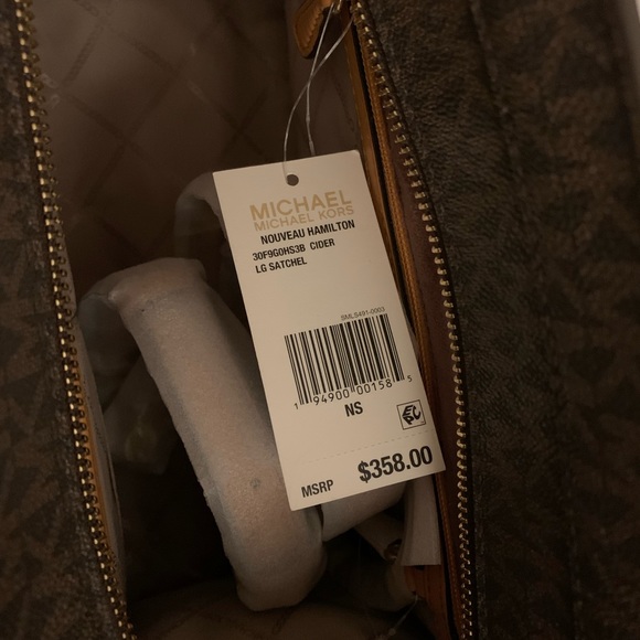 Michael Kors Handbag - Picture 9 of 9